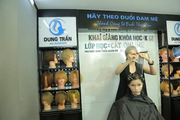 Khóa học tóc toàn diện tại Hà Nội